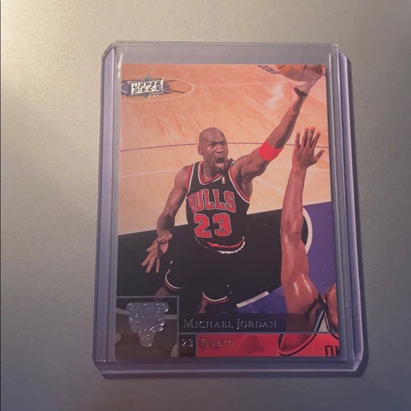 Michael Jordan - Picture 2 of 3